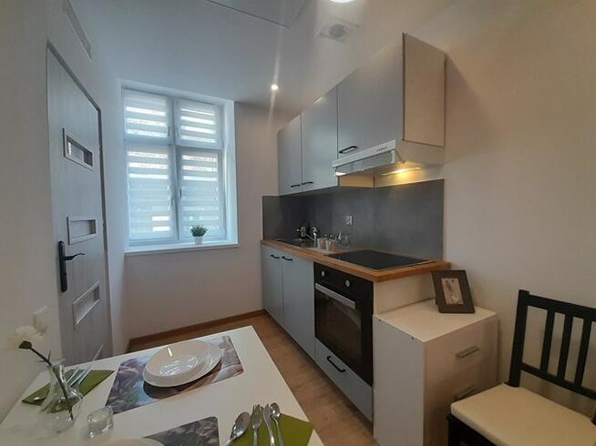 Wynajmę funkcjonalną kawalerkę, Modrzejowska 89