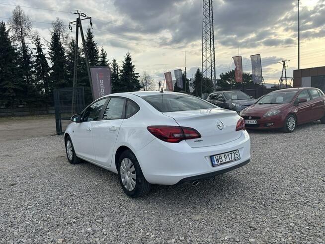 Opel Astra I właściciel, salon Polska, bezwypadkowa, gwarancja 12 miesięcy !!!