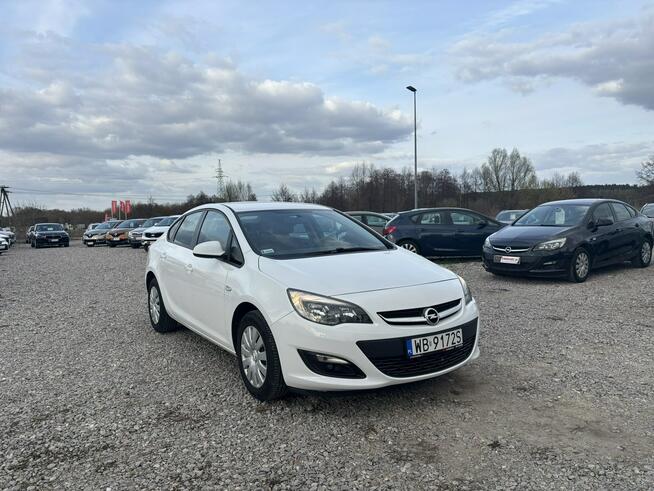 Opel Astra I właściciel, salon Polska, bezwypadkowa, gwarancja 12 miesięcy !!!