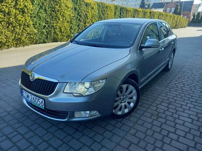 Škoda Superb Tdi Sedan Bi-Xenony Skóry 4xGrzane Fotele Navi Park Assist 2Kompl. Kół