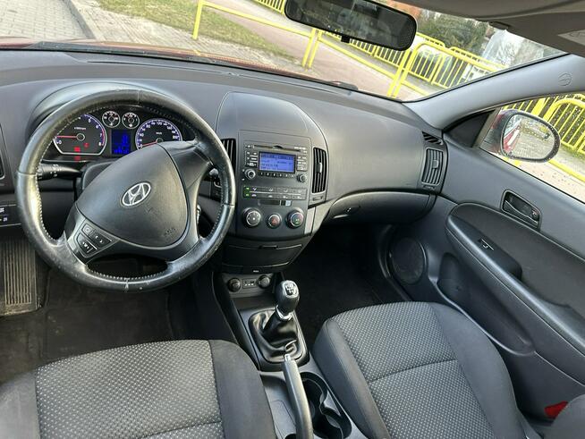 Hyundai i30 Niezawodna i mocna benzyna/Klimatyzacja/Isofix/Drugie koła/Czujniki