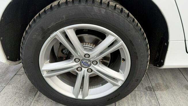 Volvo XC 60 2.0d4 automat 4x4 AWD summum skóry ledy Webasto full serwis 1.r.gwaran