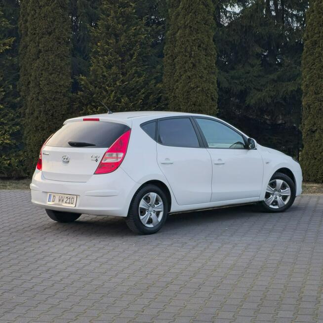 Hyundai i30 I 1.4 Benzyna 109KM Manual