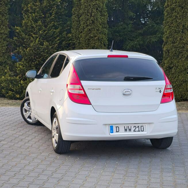 Hyundai i30 I 1.4 Benzyna 109KM Manual