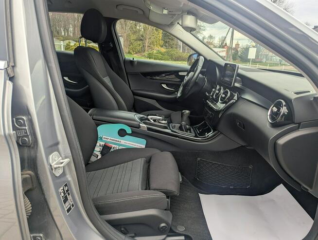 Mercedes C 220 220 170 KM/serwisowany/bezwypadkowy/zarejestrowany