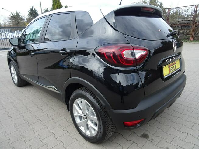 Renault Captur 0.9 TCe Limited, dwukolorowe nadwozie