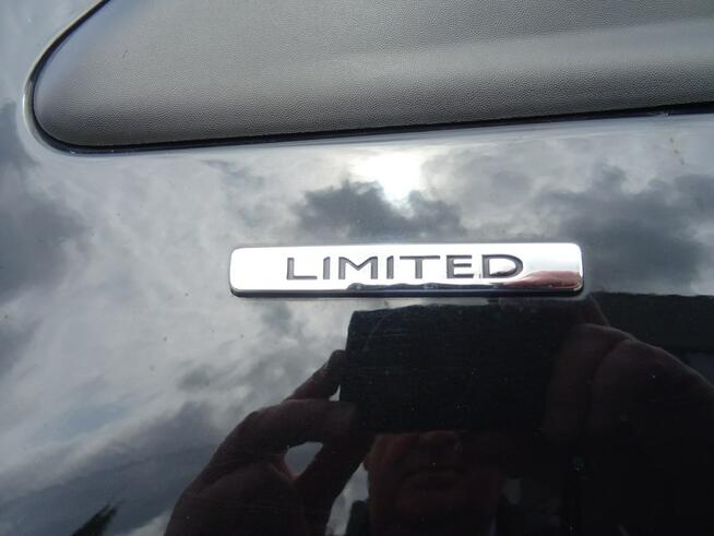Renault Captur 0.9 TCe Limited, dwukolorowe nadwozie