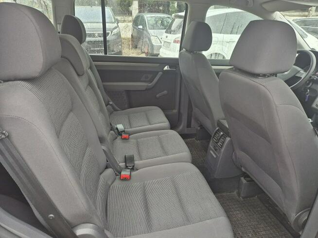 Volkswagen Touran 1,6Mpi* Klimatronik* Mały przebieg