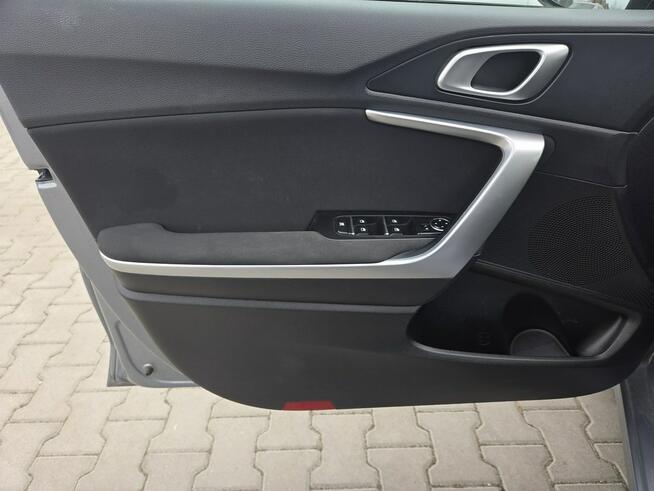 Kia Nowy Ceed 1.5 T-GDI 160KM Wersja M+SMT Salon PL Serwis ASO FV23%