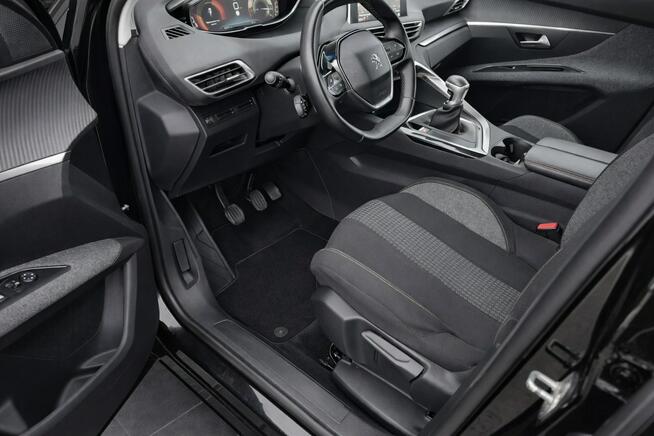 Peugeot 3008 1.6 manual*nawigacja*kamera cofania*100% bezwypadkowy*