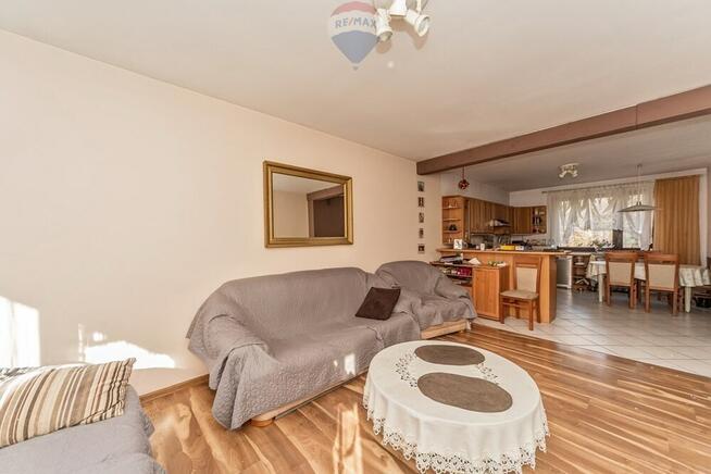 Dom przy lesie 1858 m² działki – Bielsko