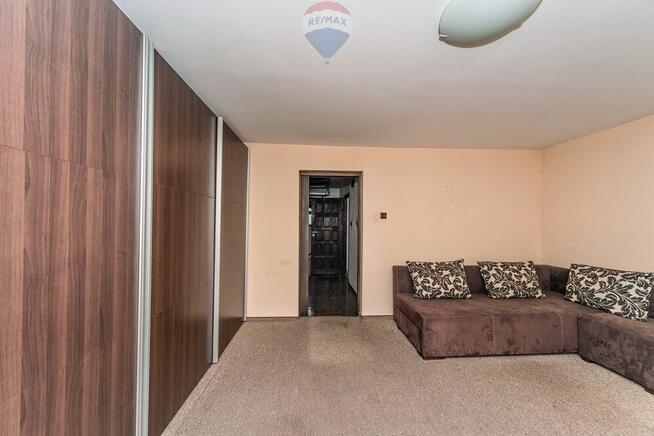 Dom przy lesie 1858 m² działki – Bielsko