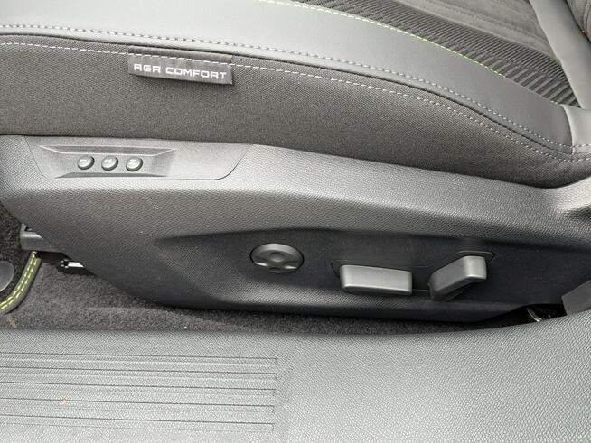 Peugeot 308 GT Exclusive Hybrid 145KM Matrix LED/Ambient/Alcantara/Pamięć foteli