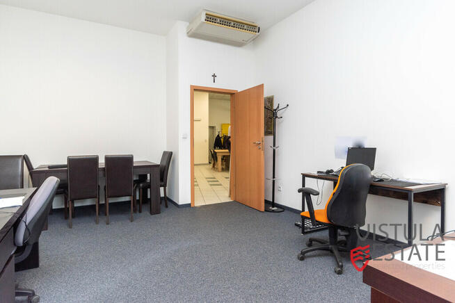 Lokal biurowy 187 m2 | dużo miejsc parkingowych