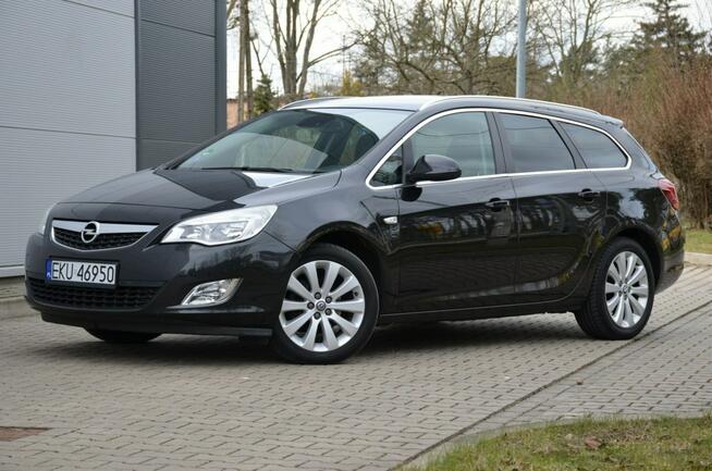 Opel Astra 1.4T 140KM Cosmo Serwis Navi Skóra Grz.fotele + kiera Parktronik