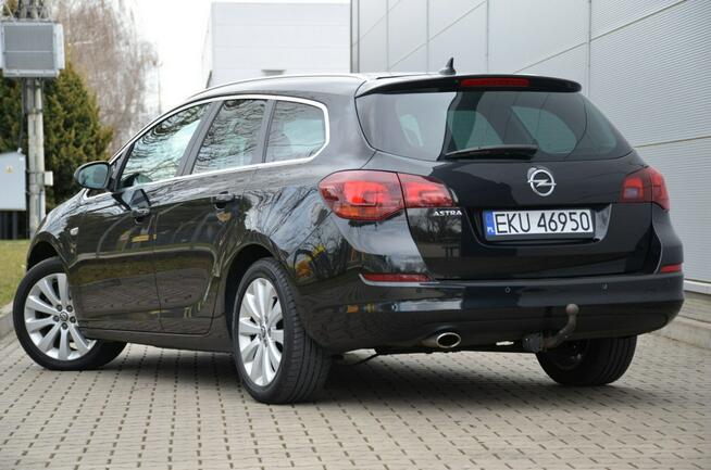 Opel Astra 1.4T 140KM Cosmo Serwis Navi Skóra Grz.fotele + kiera Parktronik