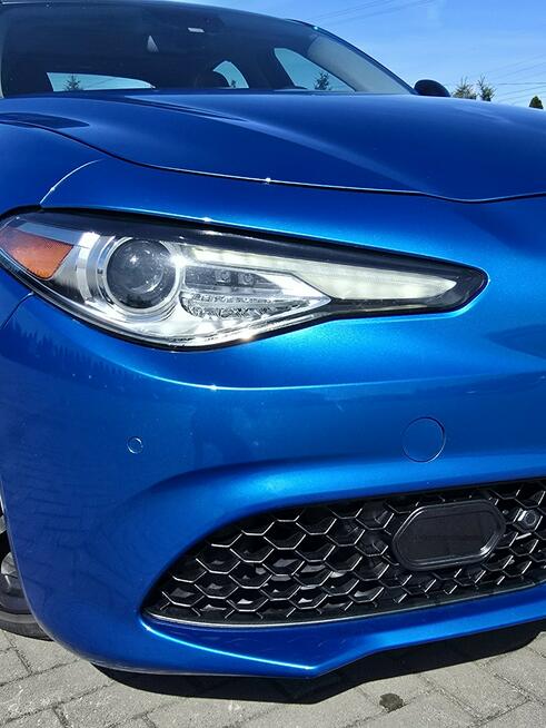 Alfa Romeo Giulia 2,0Turbo Benz. 4x4.Automat.Navi.Kam.Cof.Skóry.Łopatki.OKAZJA