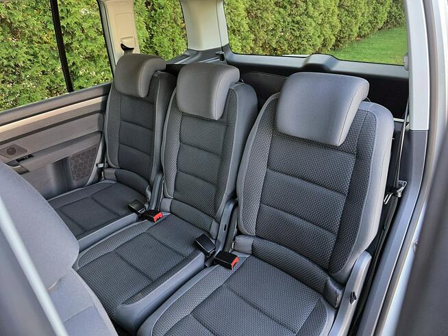 Volkswagen Touran hak, nawigacja