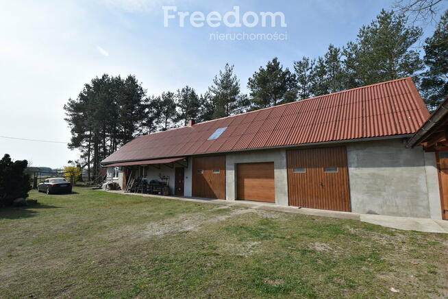 2 domy, 7 pokoi + 160 m2 b.gospodarcze, staw i las