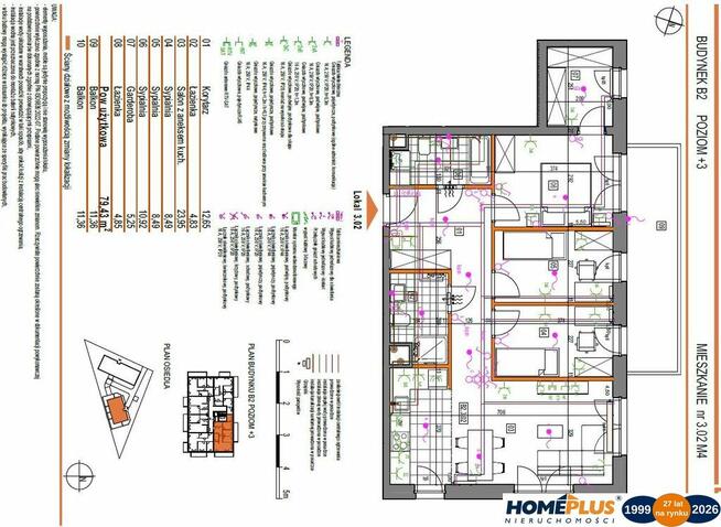 18 km od centrum Warszawy-Marki przy głównej ulicy