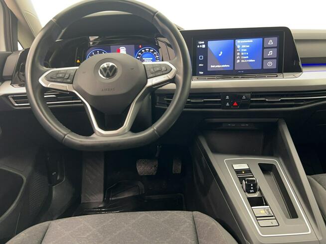 Volkswagen Golf VIII 1.0 eTSI Life DSG Hatchback