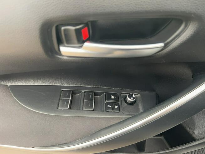 Toyota Corolla 1.5 Comfort Sedan