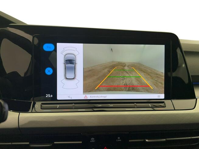 Volkswagen Golf VIII 1.0 eTSI Life DSG Hatchback