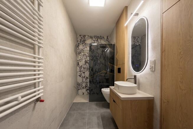 Życie na szczycie. Design, luksus i taras 47 m²