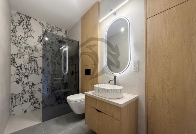 Życie na szczycie. Design, luksus i taras 47 m²