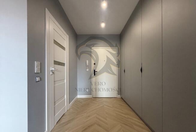 Życie na szczycie. Design, luksus i taras 47 m²