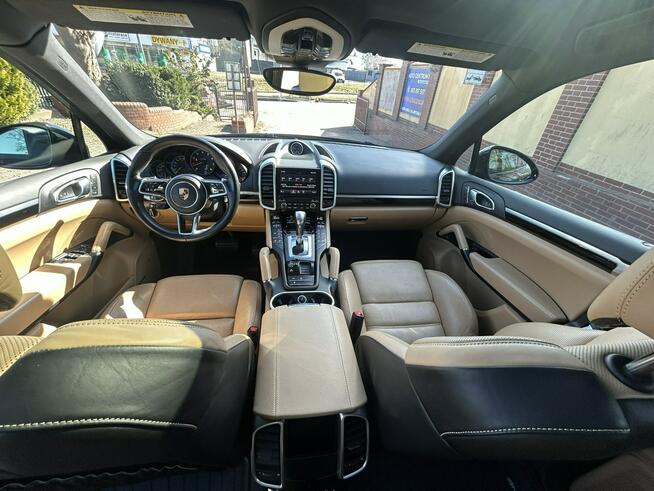 CAYENNE PLATINUM EDITION