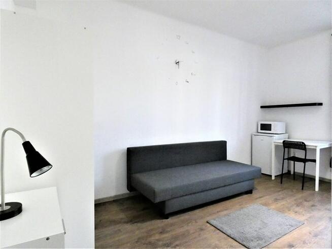 Do wynajęcia jasna kawalerka, Os. Willowe 3