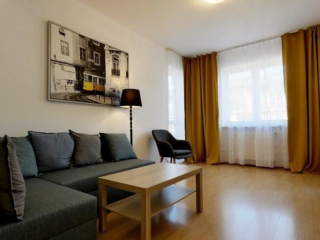 2 pokoje z miejscem parkingowym- Jeżewskiego 7A