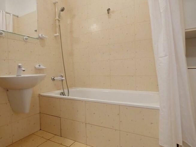 2 pokoje z miejscem parkingowym- Jeżewskiego 7A