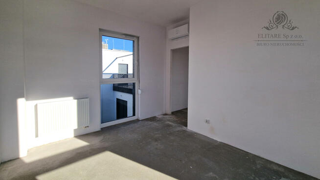 Mieszkanie Atrialne 82,34m2+ogr.23,56m2+ taras22,09m2+mp+komórka5,18m2/ Jagodno