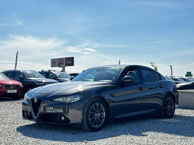 Alfa Romeo Giulia Bezwypadkowy / Asystent pasa / Skórzana tapicerka / Tempomat/ FV marża