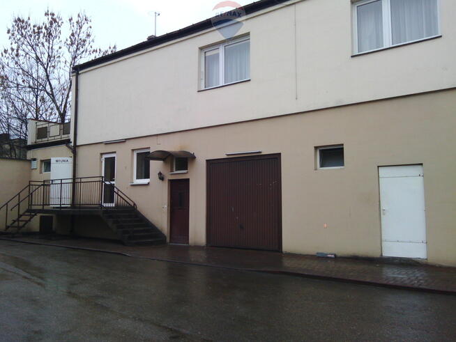 Kompleks handlowo-mieszkalny z częścią produkcyjną