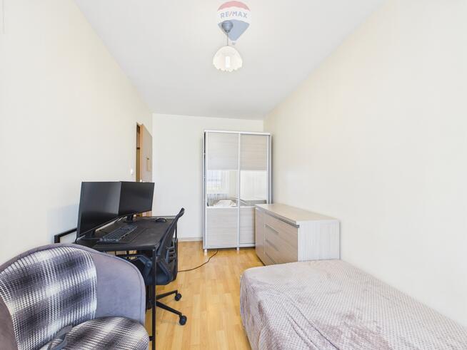 3 pokoje, winda, balkon, Armii Krajowej