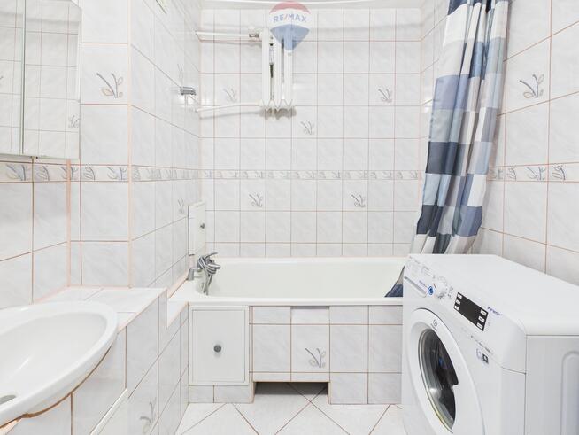 3 pokoje, winda, balkon, Armii Krajowej