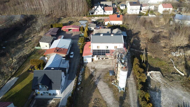 Budynek handlowo-usługowo-mieszkalny w Stopnicy