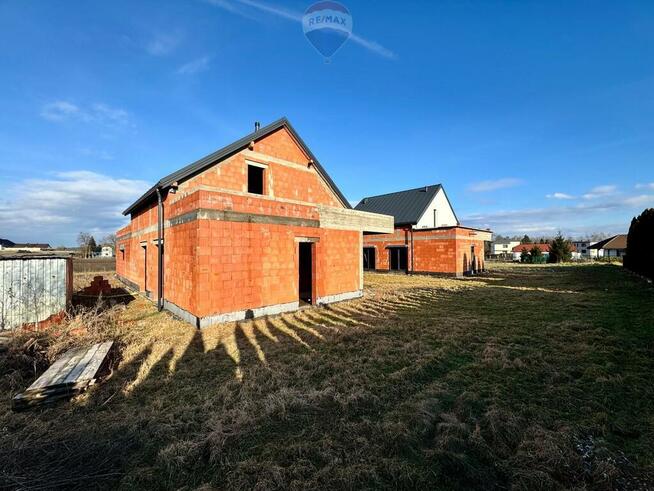 Nowoczesny dom z garażem – Czarków, gm. Pszczyna