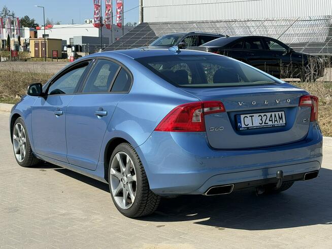 Volvo S60 2.0 / 181KM LED Nawigacja Tempomat Czujniki Parkowania Hak