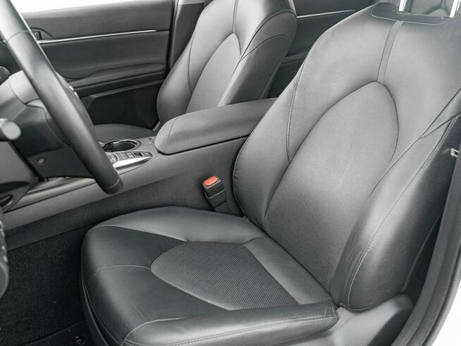Toyota Camry WZ982FU#2.5 Hybrid Comfort CVT K.cofania 2 stref klim Salon PL VAT 23%