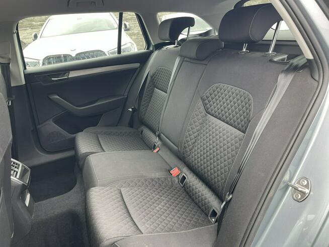 Škoda Superb Salon PL DSG Podgrzewanie Klimatronik Virtual 190KM