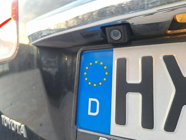 Toyota Avensis *1.8VVT-i* benzyna* Kamera cofania * BDB stan* wersja SOL*