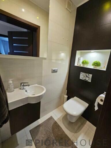 4-pokojowe mieszkanie w Markach