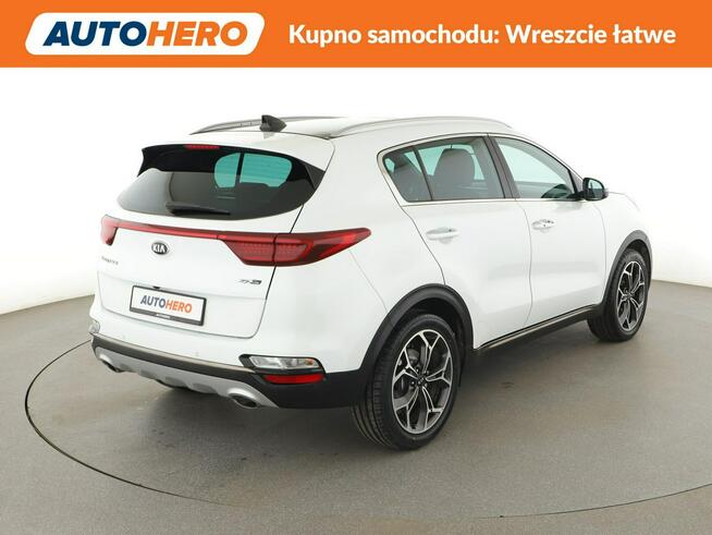 Kia Sportage lift, navi skóra panorama klima auto kamera i czujniki parkowania
