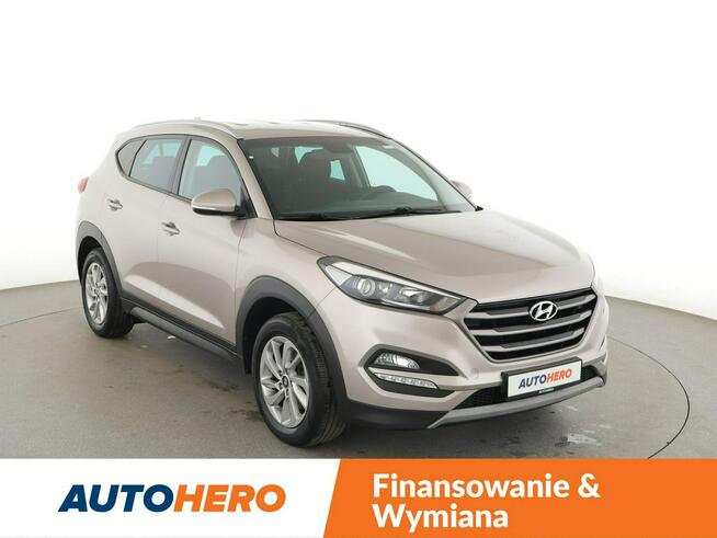 Hyundai Tucson navi PDC-kamera grzane fotele tempomat Bluetooth klima-auto