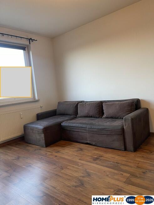 2-pokojowe mieszkanie z balkonem i parkingiem.