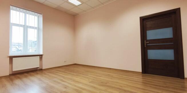 Ostatnie dwa lokale usługowe/biurowe w centrum Sobieskiego